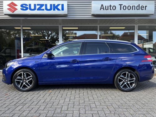 Peugeot 308 sw 1.2 puretech blue lease premium/ panoramadak/ trekhaak