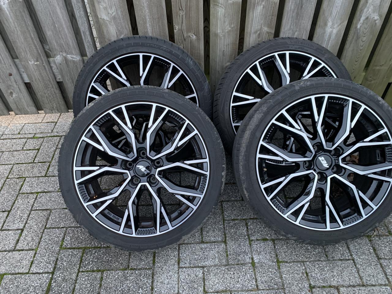 AEZ velgen met Vredestein banden