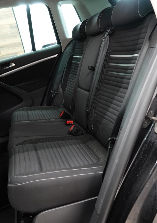 Volkswagen Tiguan 1.4 tsi r-line ed | stoelverw. | carplay | pdc |