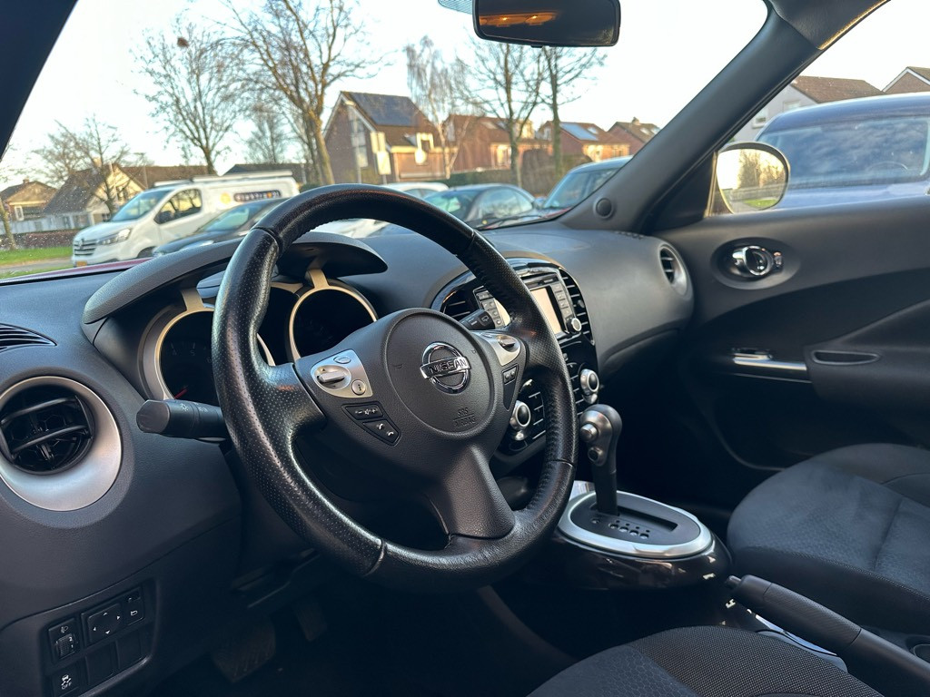 Nissan Juke 1.6 connect ed. cruise control / camera / climate