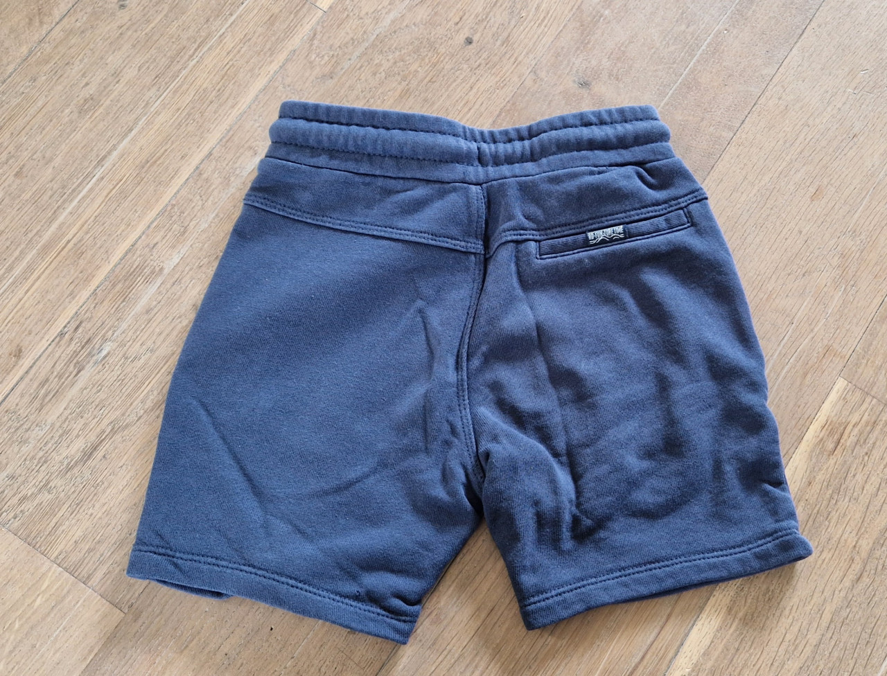 Jongens jogging short maat 92