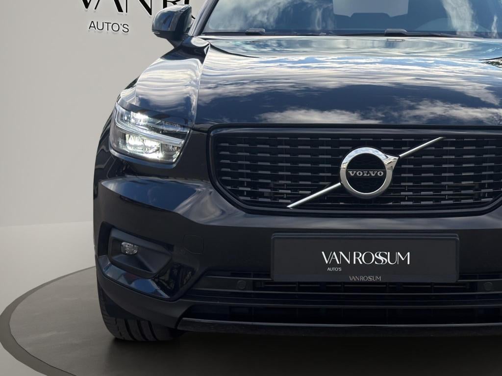 Volvo XC40 1.5 t4 recharge r-design h&k camera acc blis