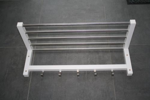 Te koop witte kapstok