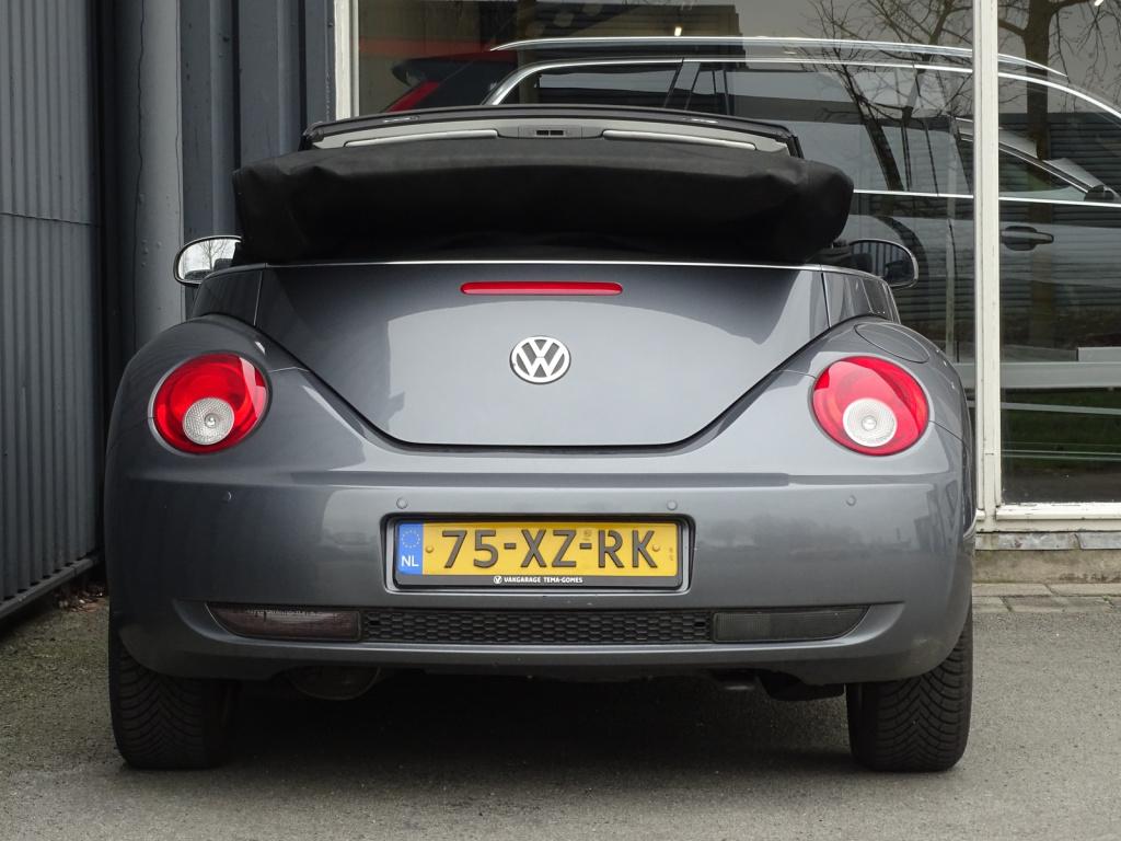 Volkswagen New Beetle cabriolet 1.6highline