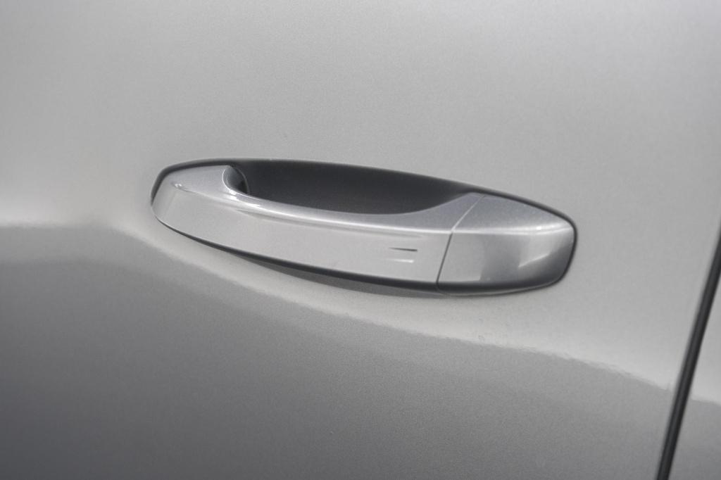 Peugeot 5008 1.2 hybrid 136 allure 7p | camera | apple carplay | airco sepa