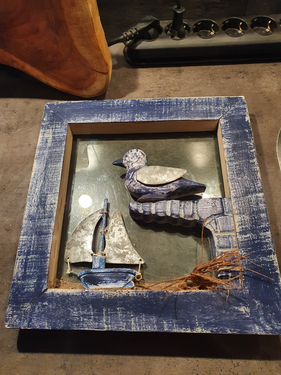 Leuke martitieme Wand decoratie van metaal, glas en hout, in goede staat...