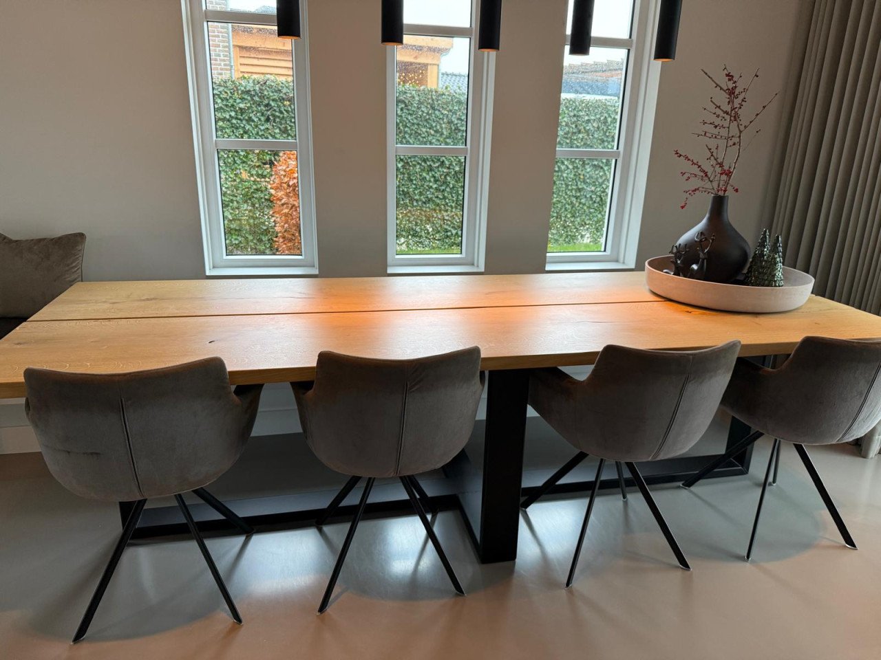 Eikenhouten eettafel