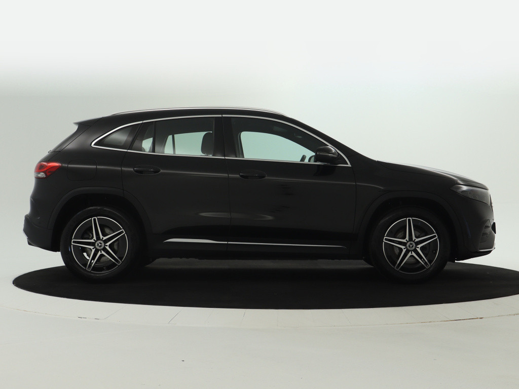 Mercedes-Benz Eqa 250 amg line 67 kwh | amg line | achteruitrijcamera | eas