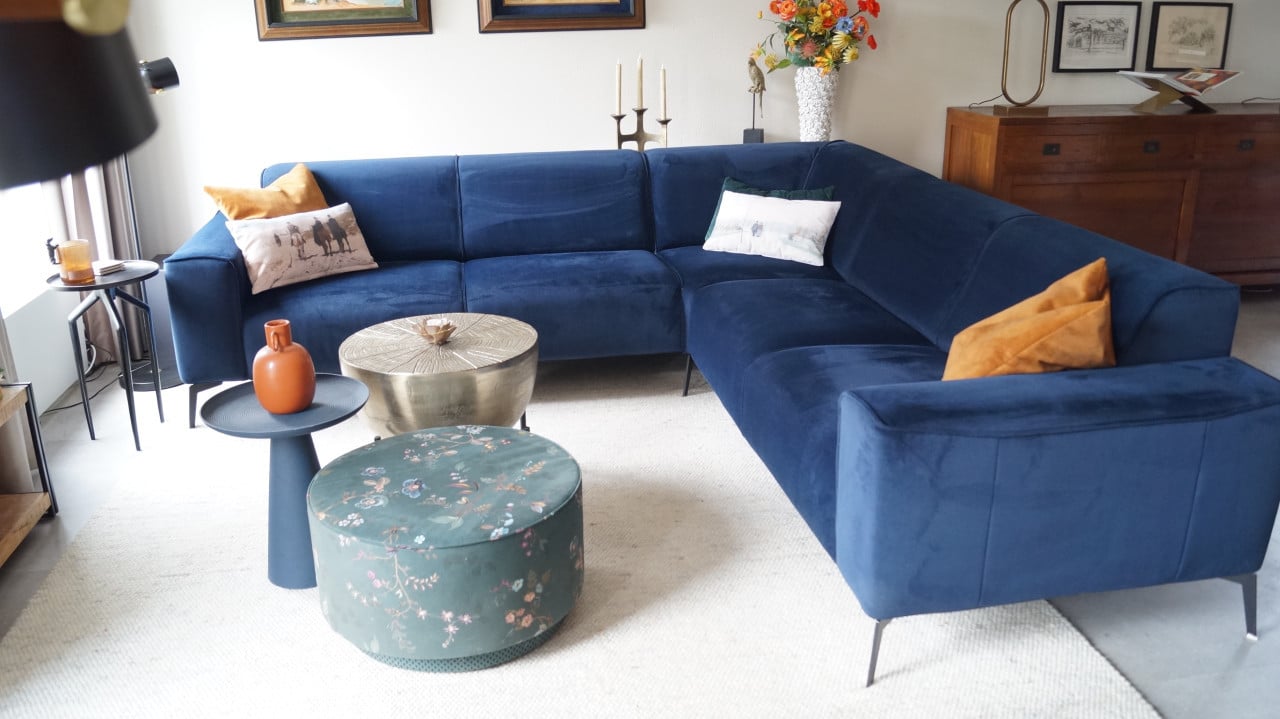 LIVIN24 Scandinavische hoekbank Vegas, stof velvet blauw 2,7 x 2,7 Meter.