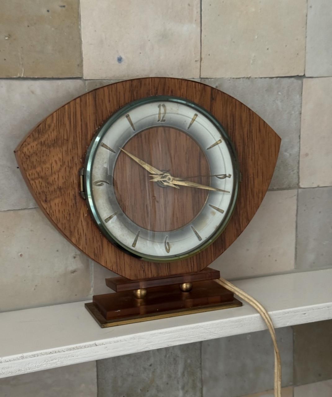 Vintage elektrisch tafelklokje