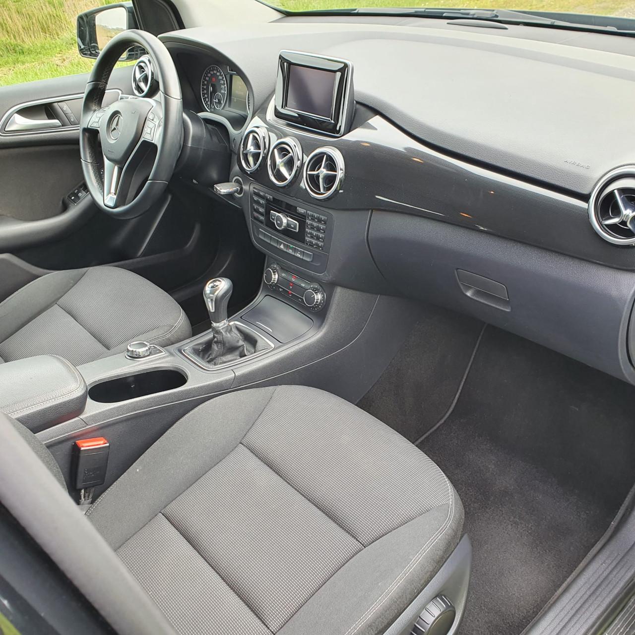 Mercedes-Benz B-klasse 180 Ambition