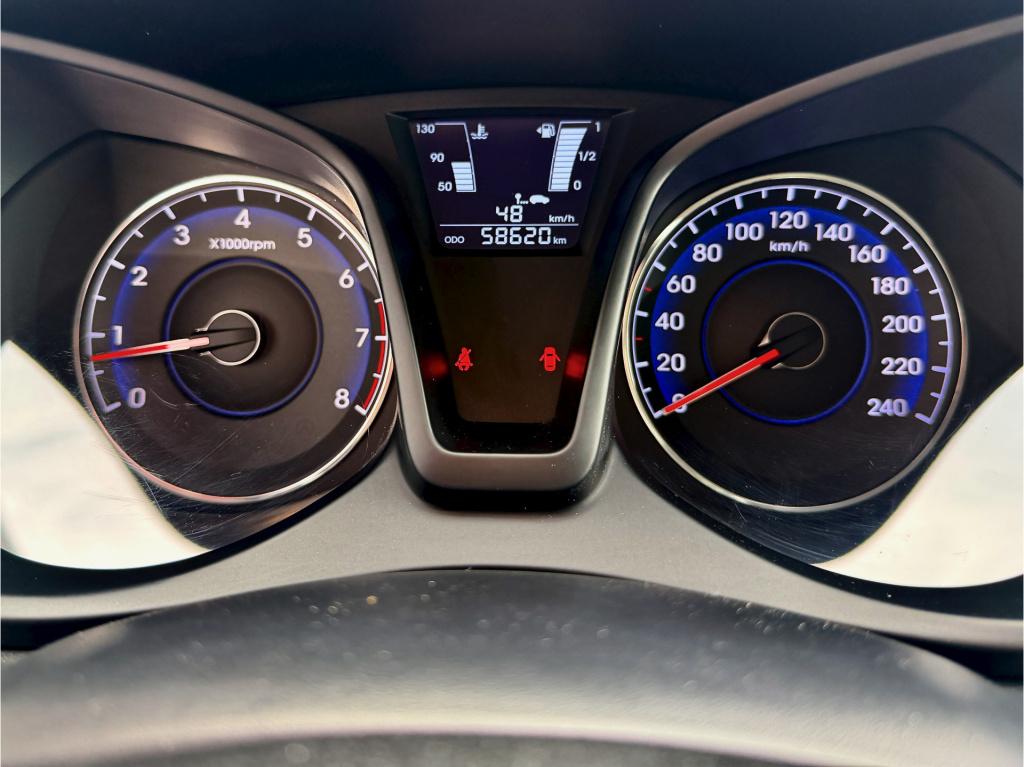 Hyundai Ix20 1.4i i-vision ecc cruise