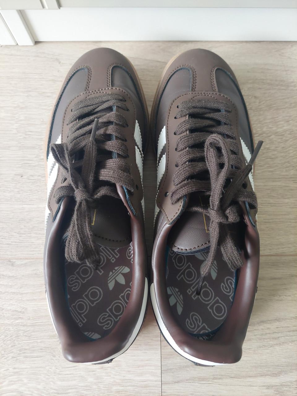 Bruine sneakers maat 40