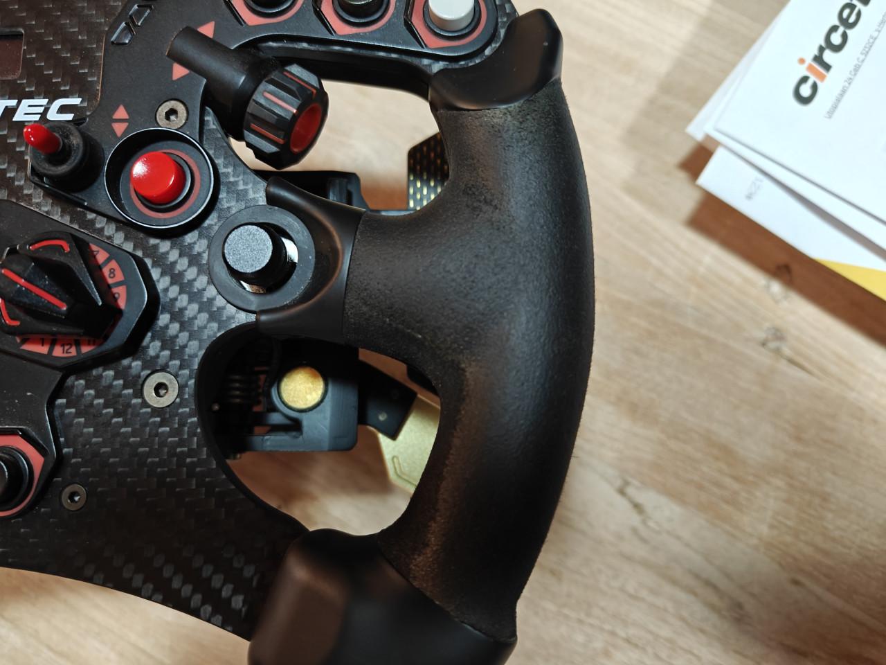 Fanatec Clubsport v2.5 wheel base + Formula v2 stuurwiel