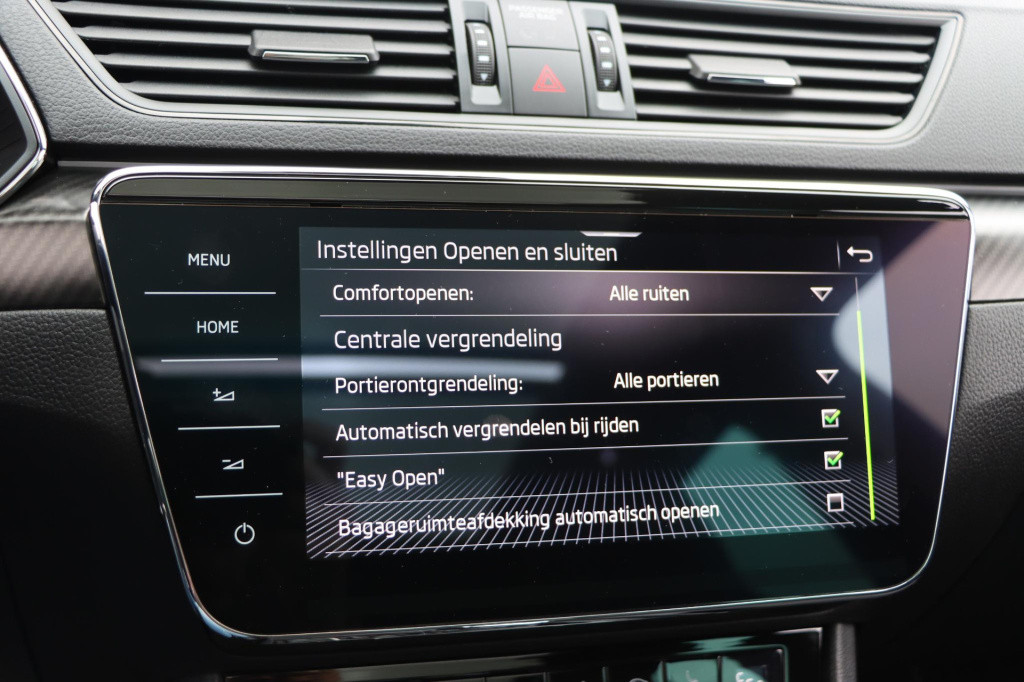 Skoda Superb combi 1.4 tsi iv sportline business 218pk dsg6