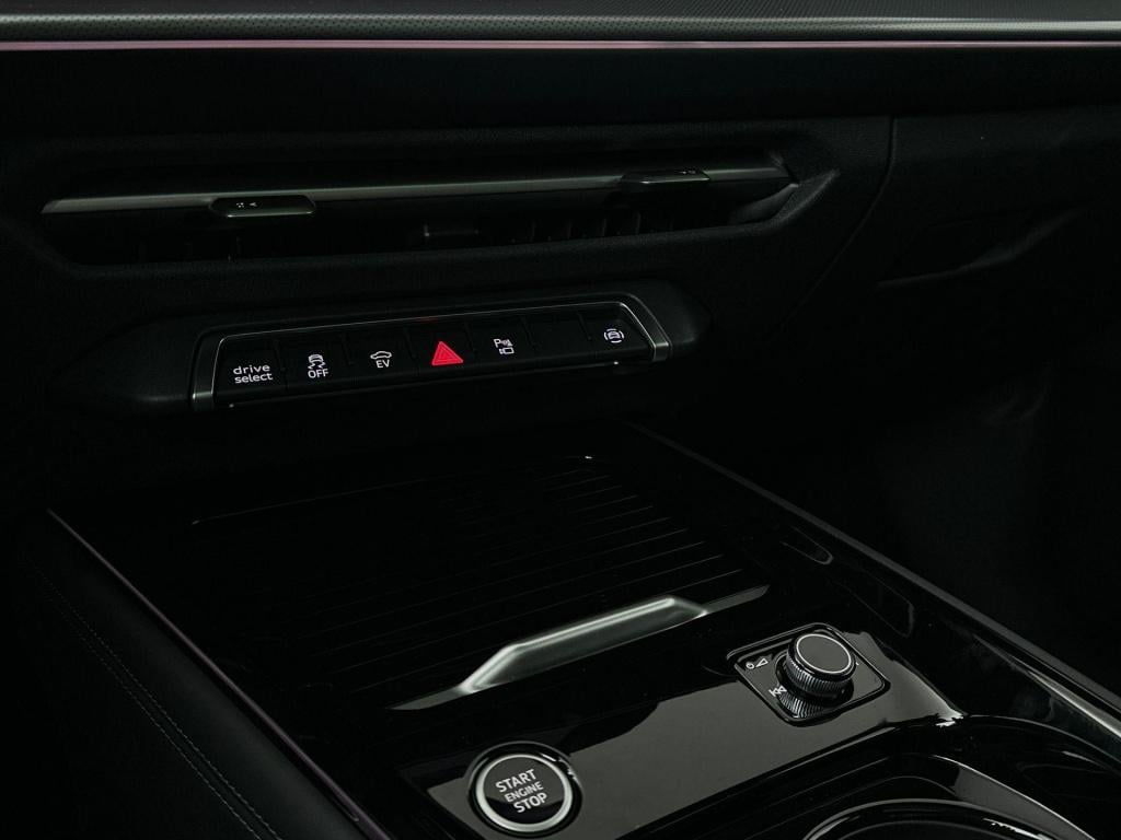 Audi Q3 s edition e-hybrid 200 kw / 272 pk suv 6 versn. s-