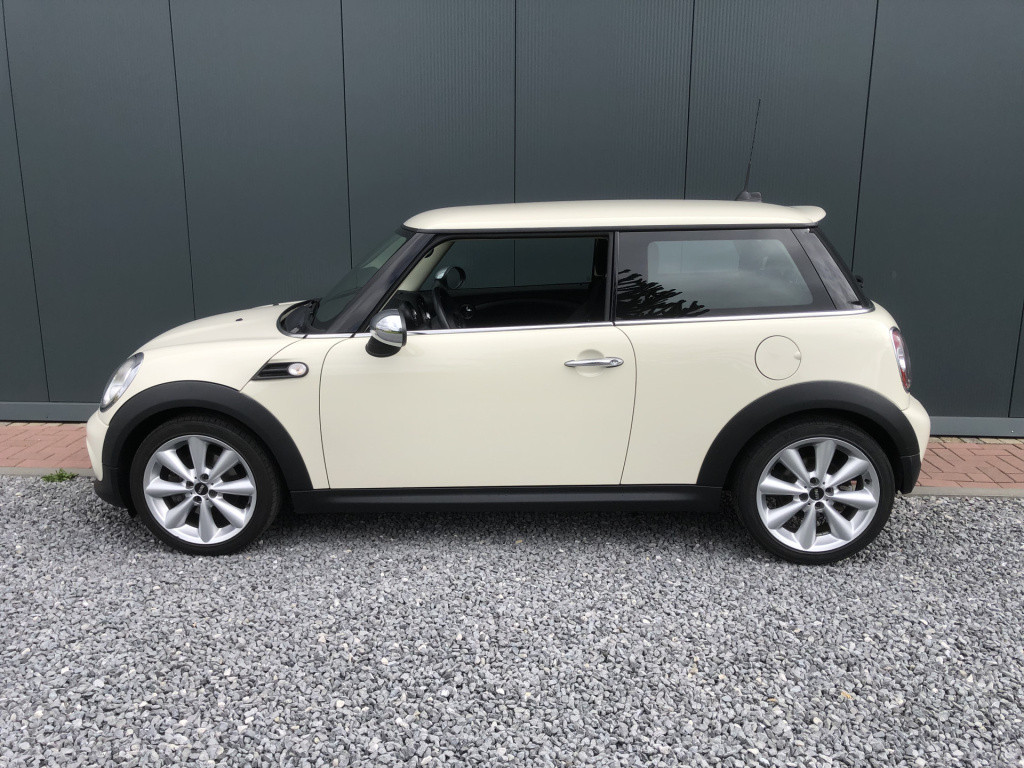 Mini One mini 1.6 holland street navigatie 3-drs