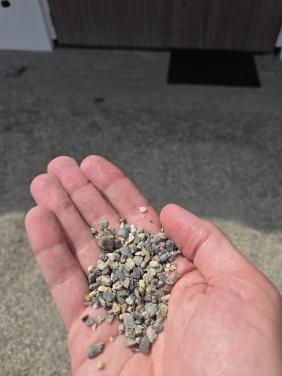 Gratis: Kleine grindstenen...+/- 1m3