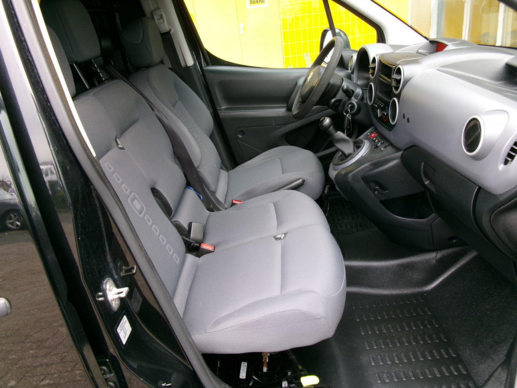 Citroen Berlingo 1.6 e-hdi 90pk club 3-zits, airco, cr.contr.