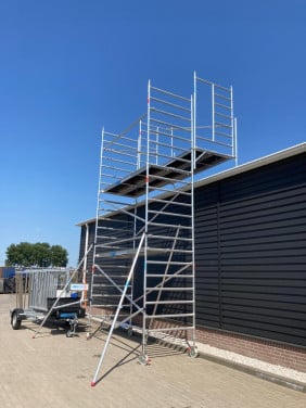Te huur: Steigers (diverse hoogtes) AUGUSTUS 20% KORTING