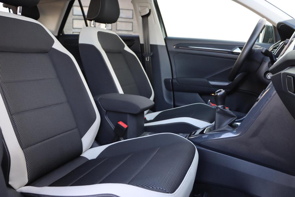 Volkswagen T-roc 1.5 tsi sport