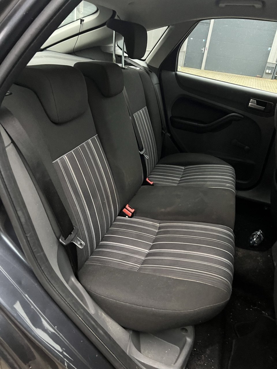 Ford Focus 2.0 Titanium/ AUTOMAAT / AIRCO / VOL JAAR APK \