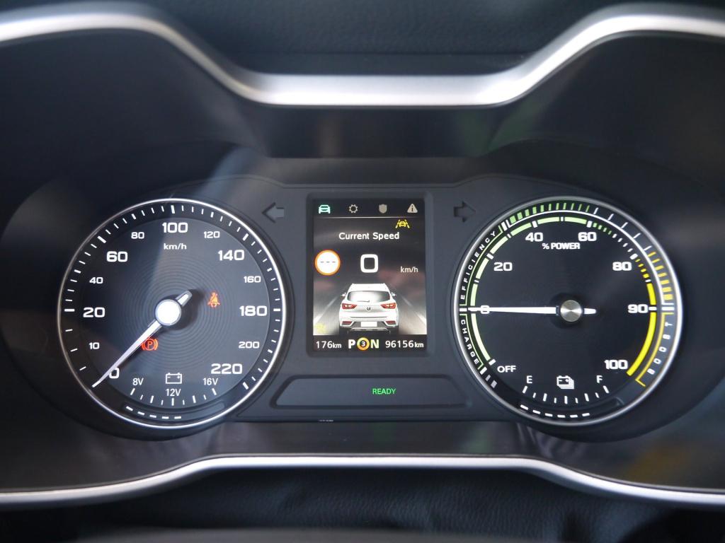 MG Zs Ev mg luxury 45 kwh|rijklaar