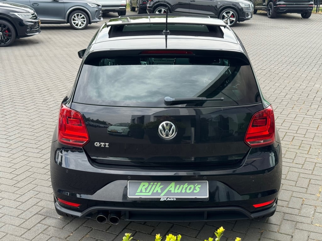 Volkswagen Polo 1.8 tsi gti * panoramadak * stoelverwarming * clima * pdc 2