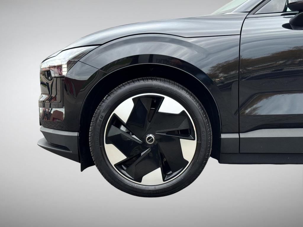 Volvo Ex30 single motor extended range plus 69 kwh soh 98%, nl-auto np. €45