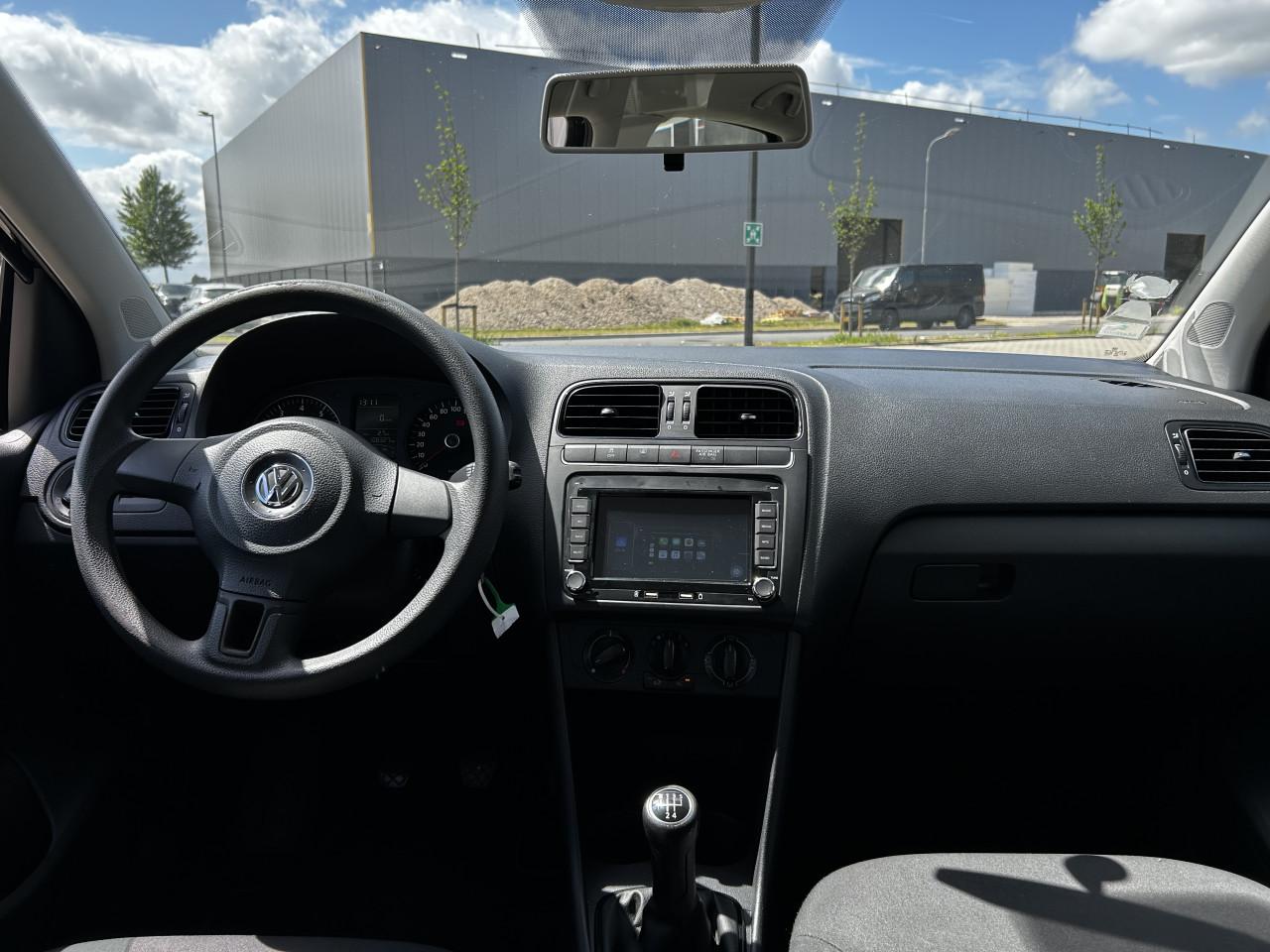 Volkswagen Polo 1.2-12V Comfortline/APK/AIRCO/CARPLAY/