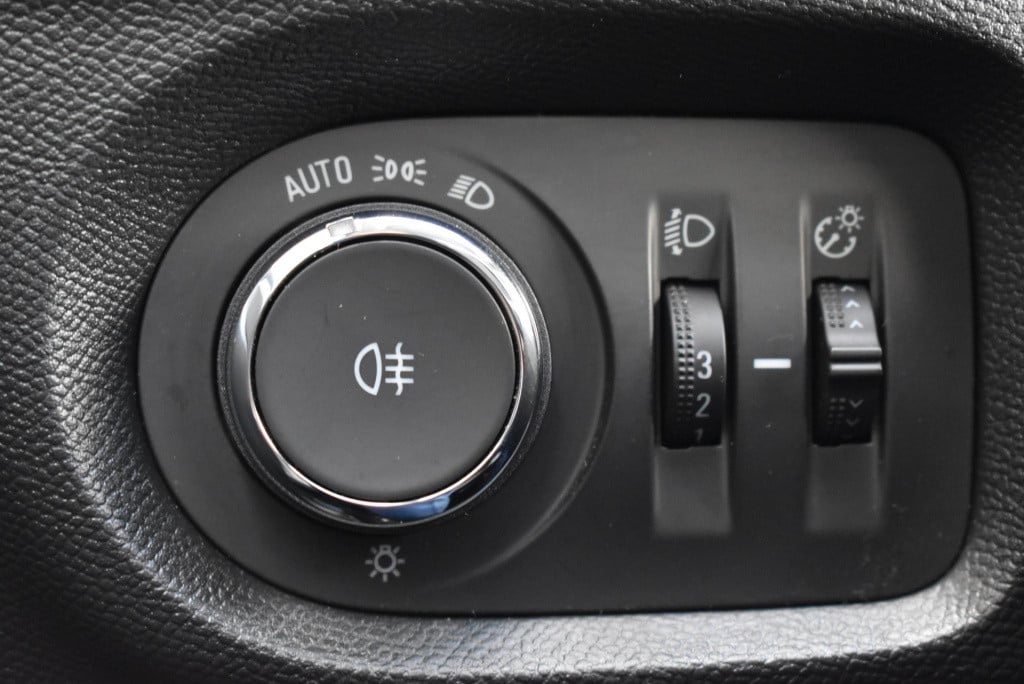 Opel Corsa 1.2 edition 75pk | navi | apple carplay/android auto | cruise |