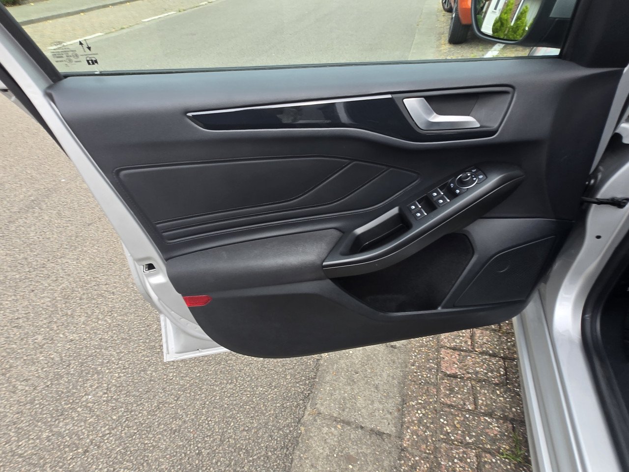 Ford focus wagon 1.0 ecoflex 125 pk st line