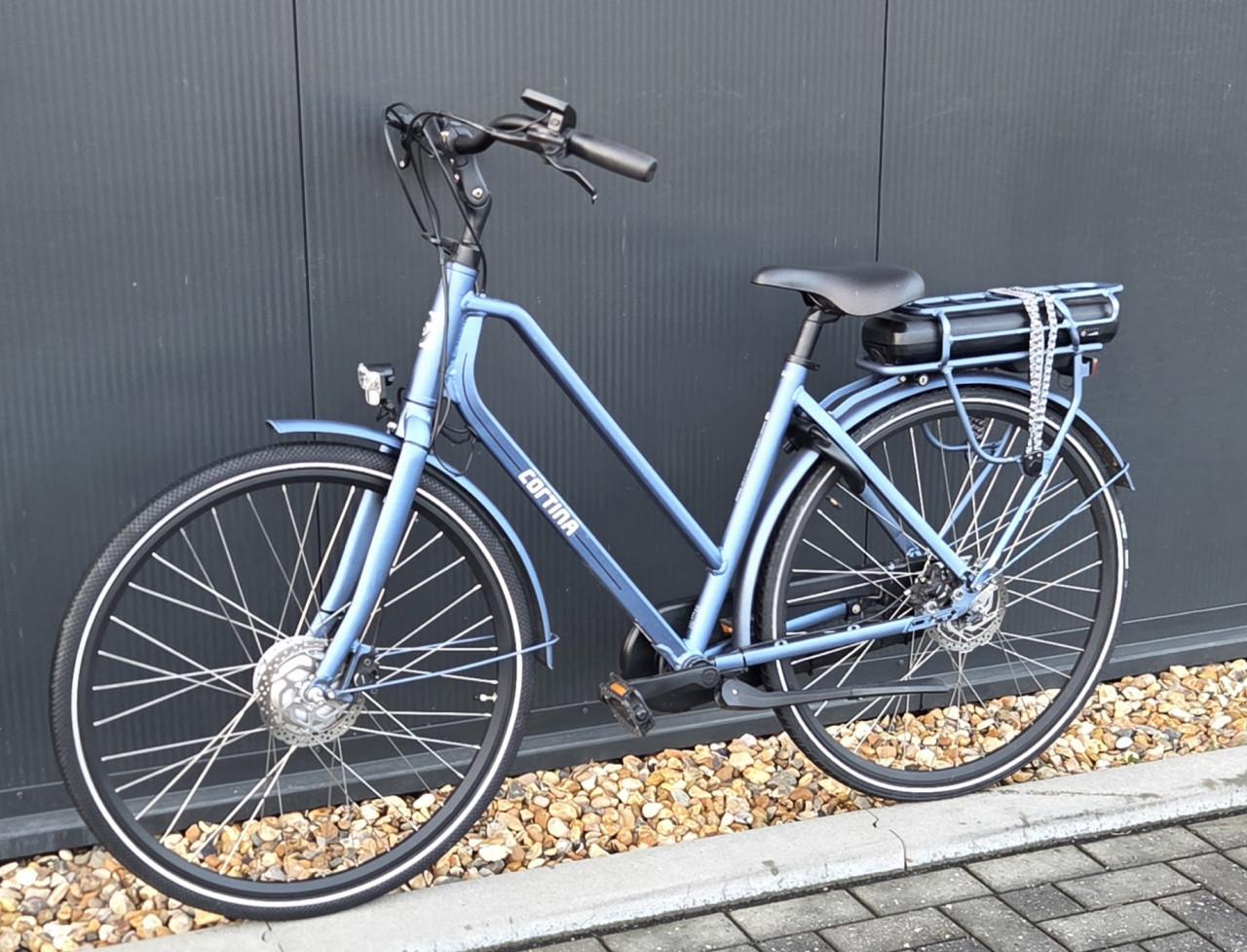 Cortina E-Foss+ Hybrid 750W accu 48cm