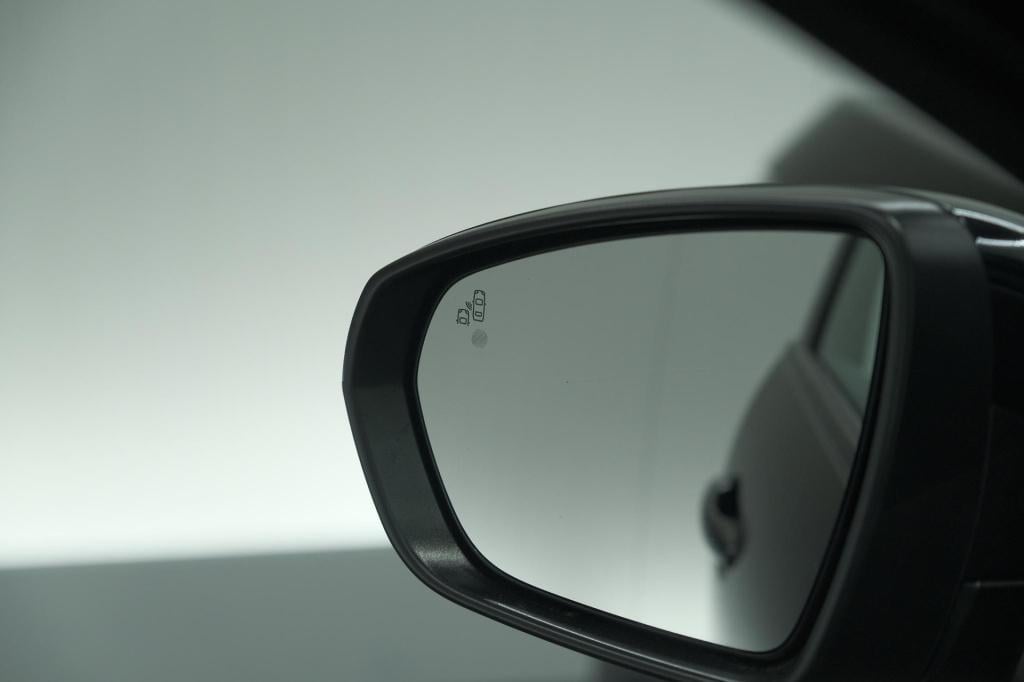 Peugeot 3008 puretech 130 eat8 allure | camera | stoelverwarming | apple ca