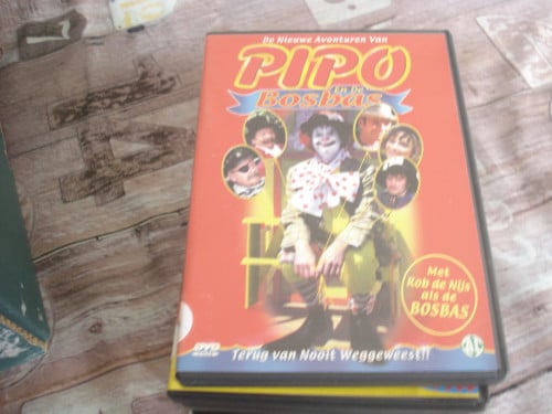Dvd de nieuwe avonturen van pipo en de bosbas 10-606-90
