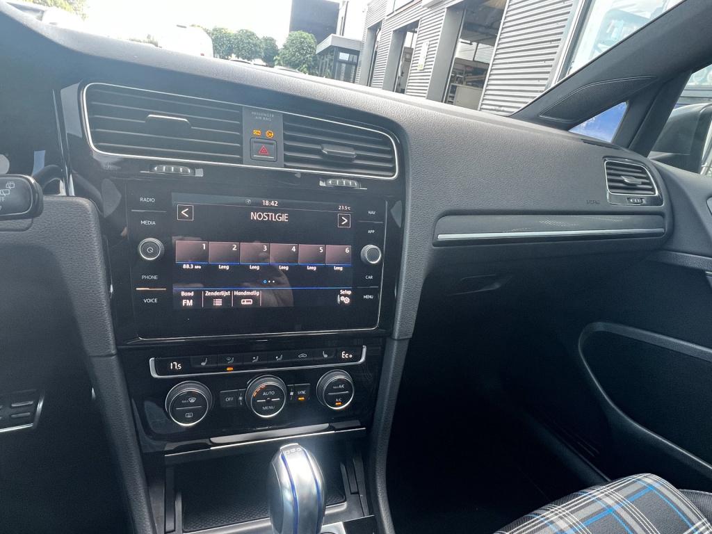 Volkswagen Golf 1.4 tsi phev gte elektr. schuif/kanteldak, winterpakket enz
