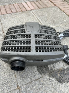 Te koop oase classic eco 5500 sterke en zuinige Vijverpomp 5500 lpu