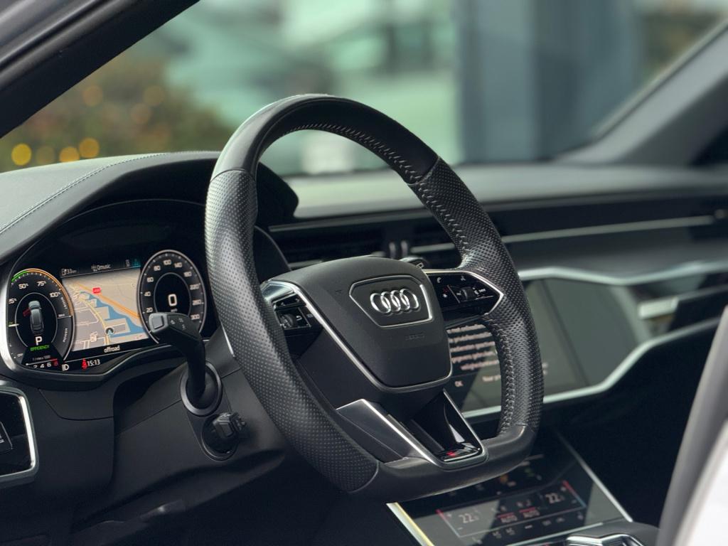 Audi A6 avant 55 tfsi e quattro competition