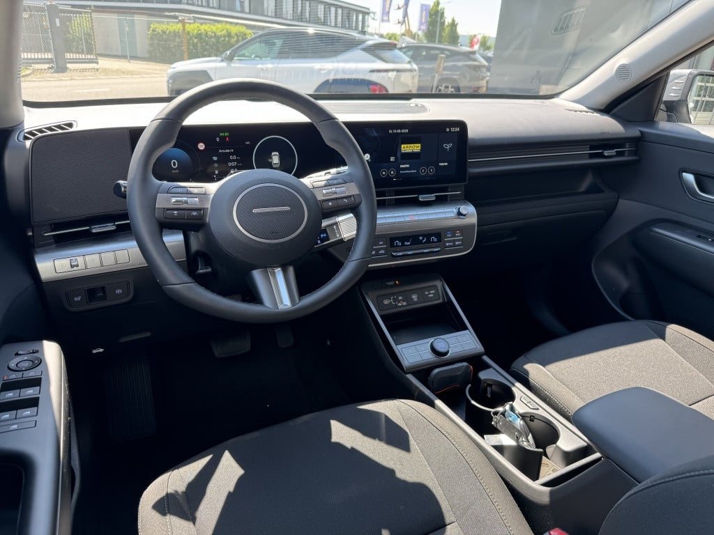 Hyundai Kona 1.6 gdi hev comfort smart | navigatie | elek. kofferbak | crui