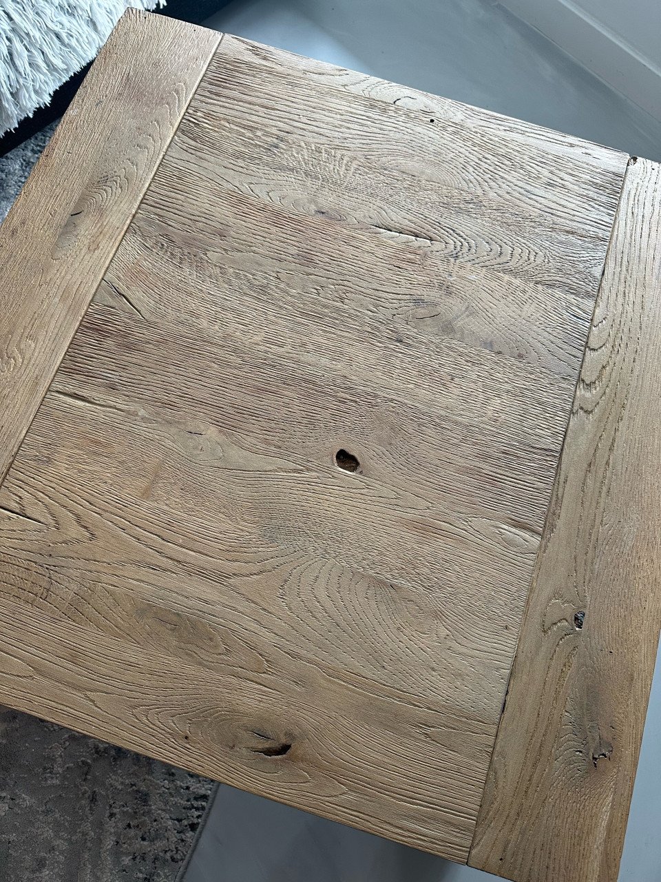 Lucano salontafel eikenhout 70x70x35