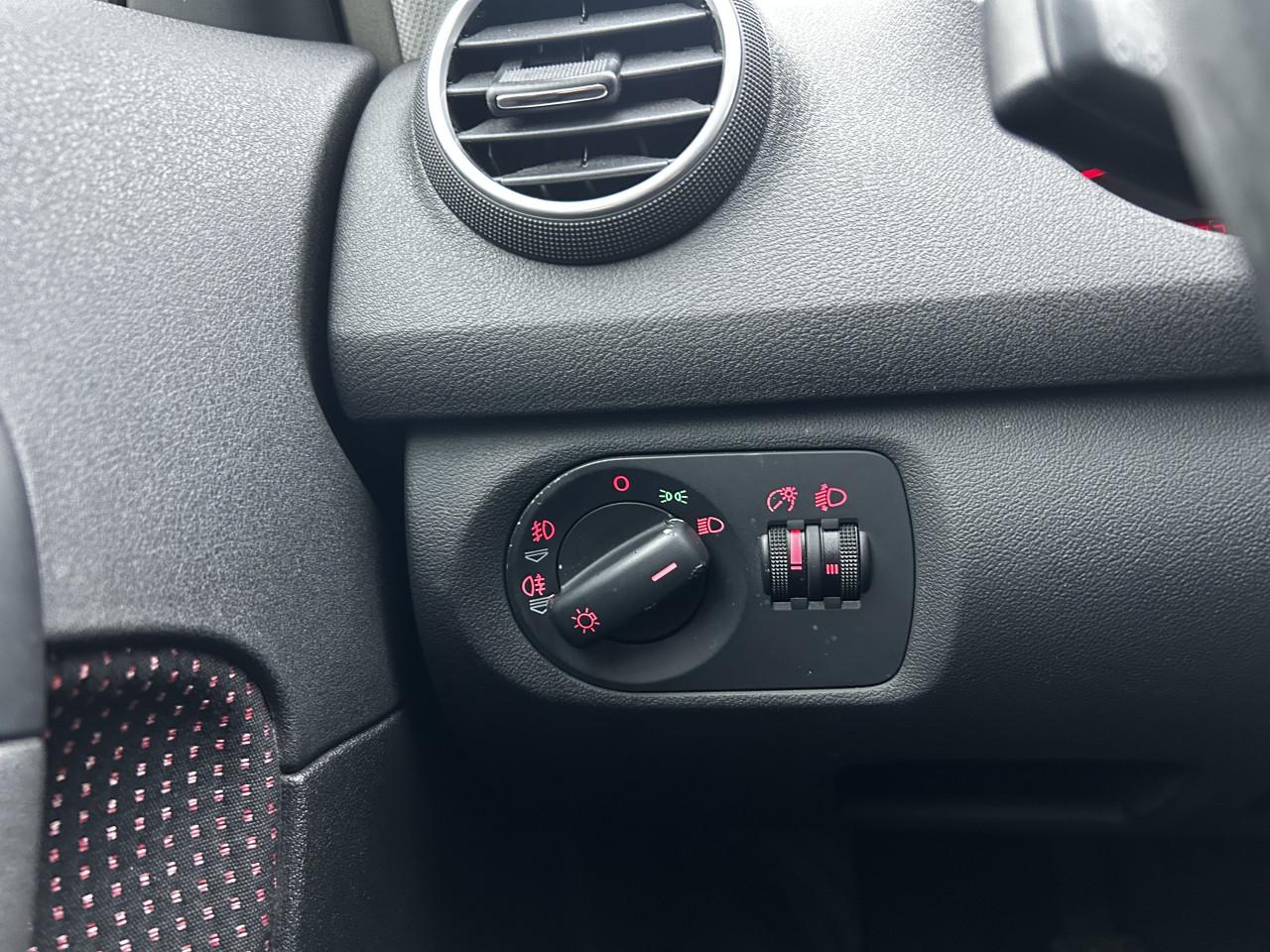 Audi A3 Sportback 1.4 TFSI Attraction /APK/CRUISE CONTR/