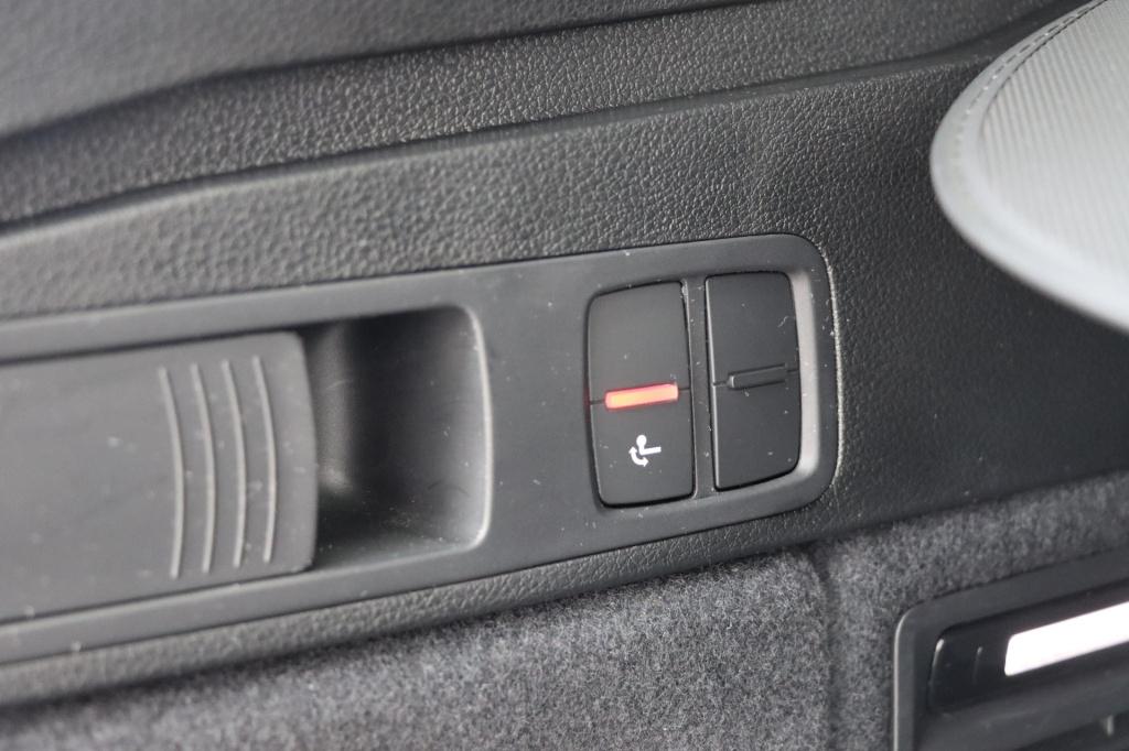 Audi Q5 55 tfsi e s line quattro 367pk s tronic | trekhaak | stoel- en stuu