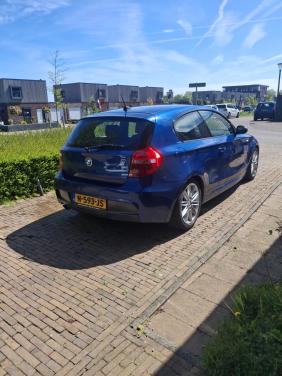 BMW 120i