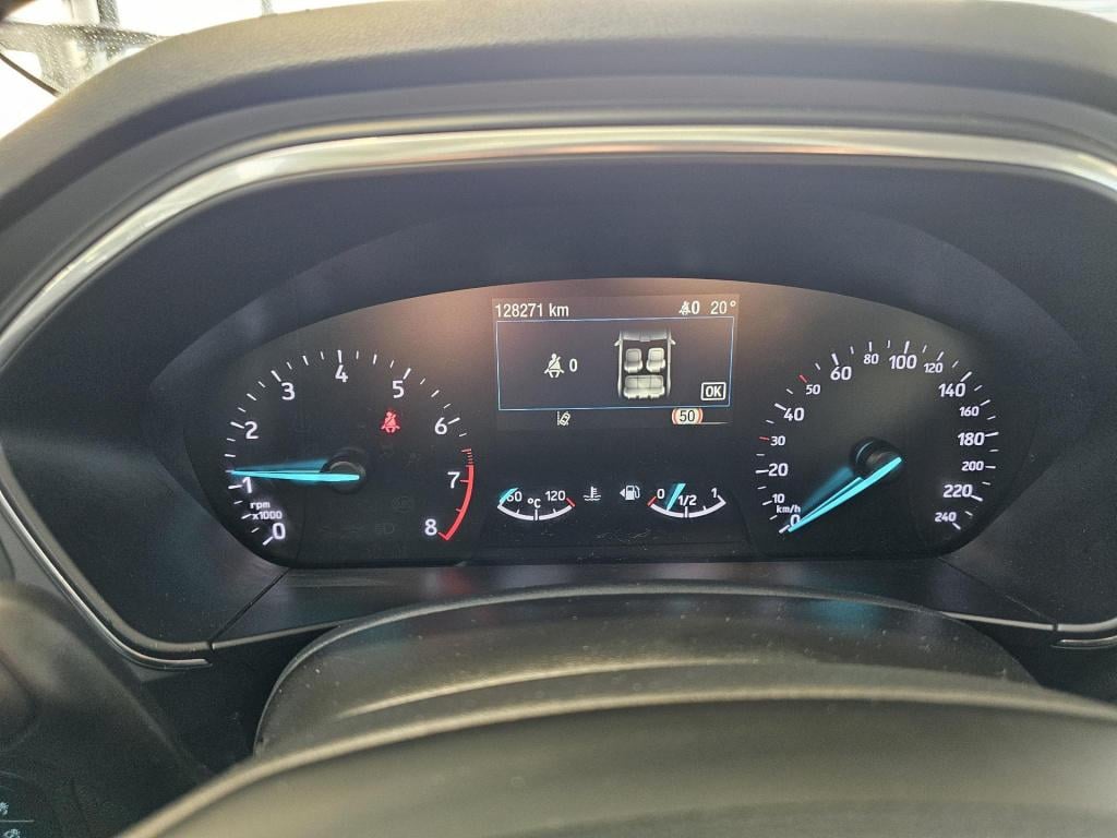 Ford Focus 1.0 ecoboost titanium business