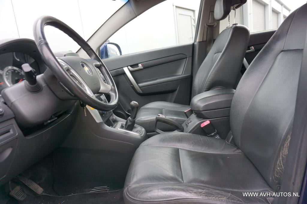 Chevrolet Captiva 2.4 intro edition 2wd