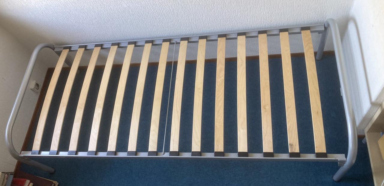 Onderschuifbed (lattenbodem)