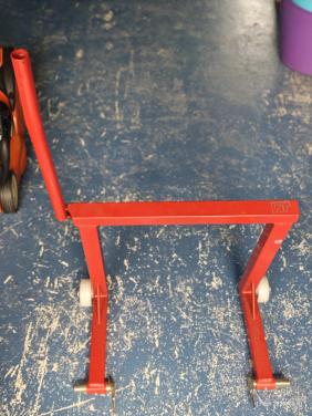 Paddockstand JM Motor achter