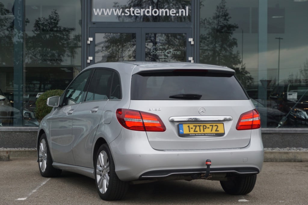 Mercedes-Benz B-Klasse 180 ambition style l facelift uitvoering l xenon l p