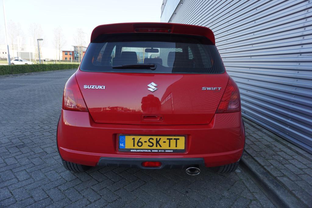 Suzuki Swift 1.5 exclusive airco / elektr. ramen / lm velgen / nap