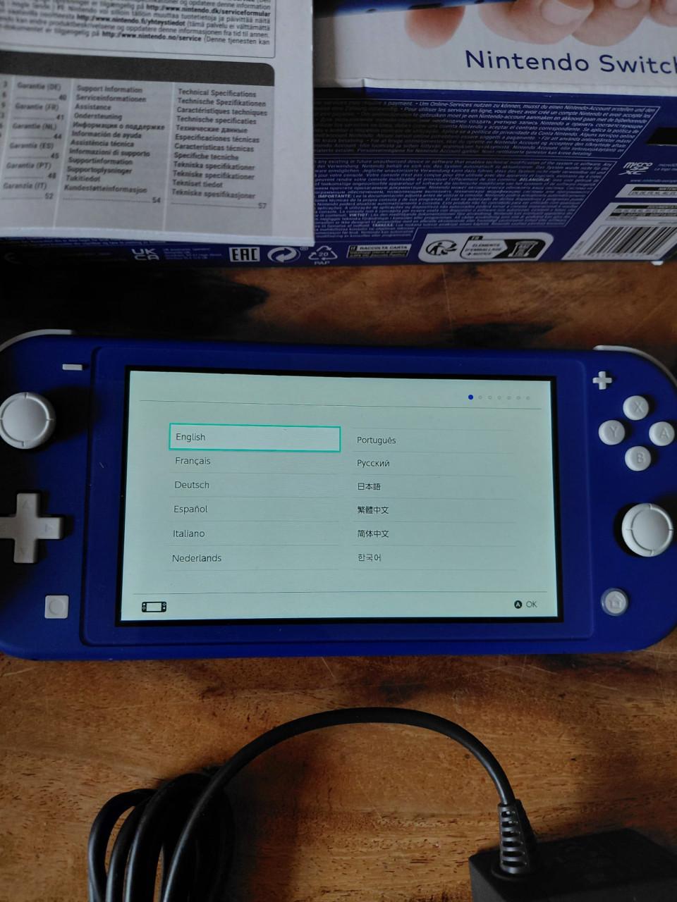 Nitendo switch lite